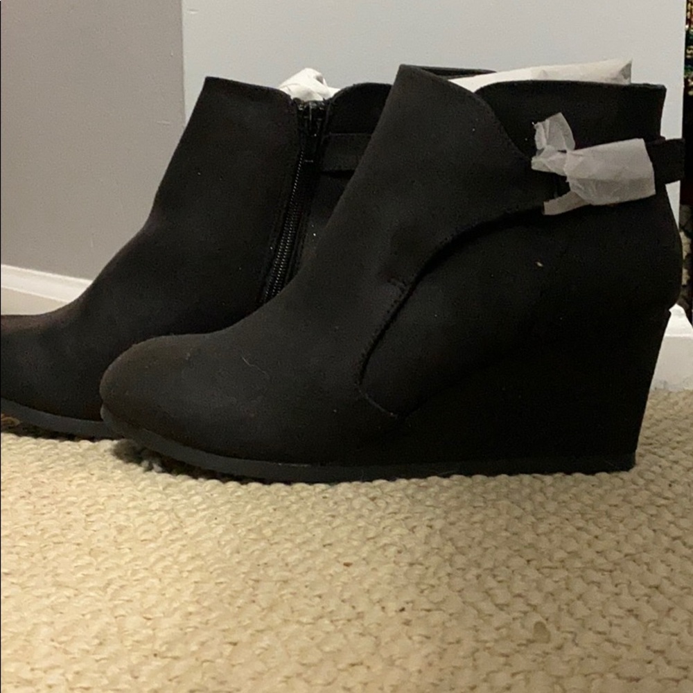 Wedged booties
